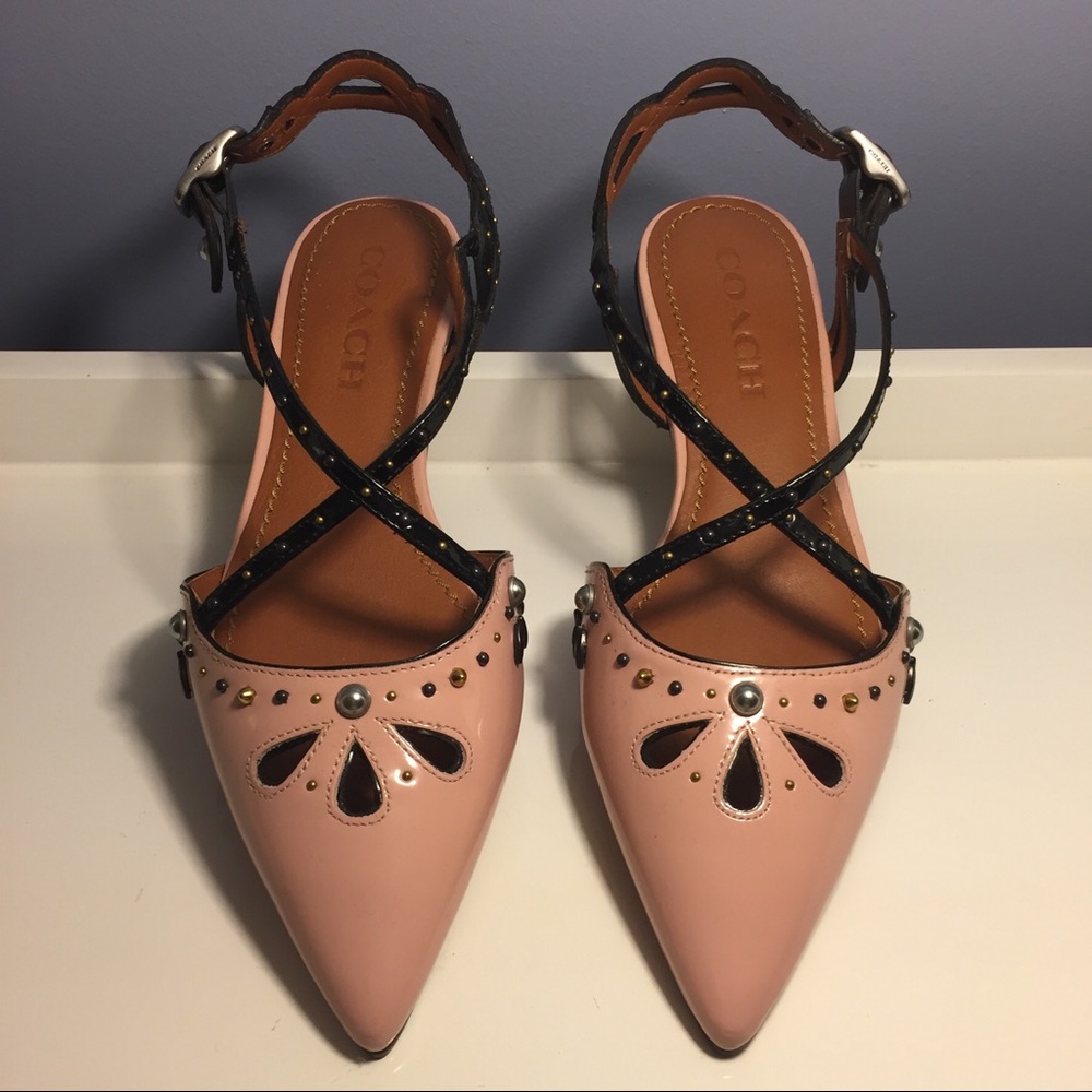 Coach flats